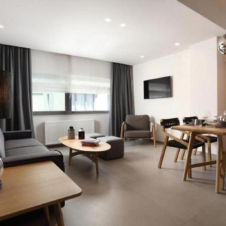 Fivos Luxury Suite Атина Екстериор снимка